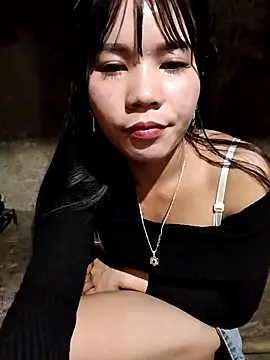 gugu0022 online show from February 2026 01:22:02 PM