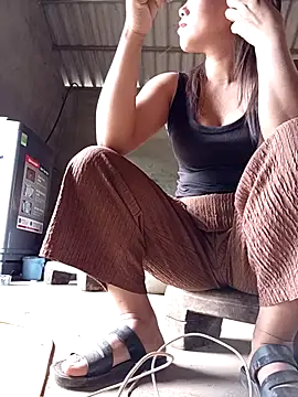 Lyly sexyy online show from December 2025 05:10:02 AM