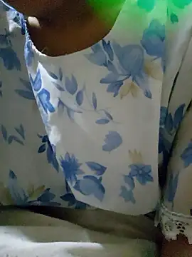 SLIMDIVAA online show from January 2026 01:31:01 AM