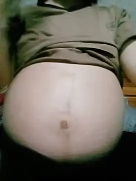 Snapshot of Micky_baby chatting on June 2026 04:23:01 PM Micky baby online show from June 2026 04:23:01 PM