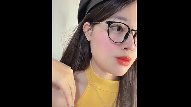 MiCandy-Lovee online show from November 2025 06:56:02 AM