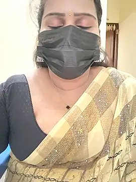 Snapshot of Swasthika22 chatting on November 2025 12:53:02 PM Swasthika22 online show from November 2025 12:53:02 PM