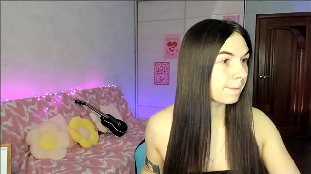 Snapshot of luna_lust_212 chatting on July 2026 04:19:01 AM luna lust 212 online show from July 2026 04:19:01 AM