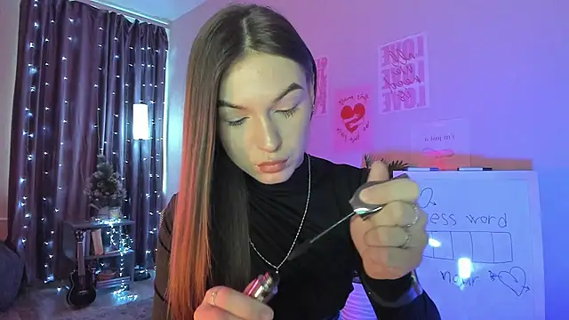 luna lust 212 online show from March 2026 04:15:01 AM