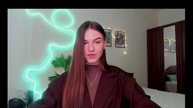 luna lust 212 online show from February 2026 12:17:02 PM