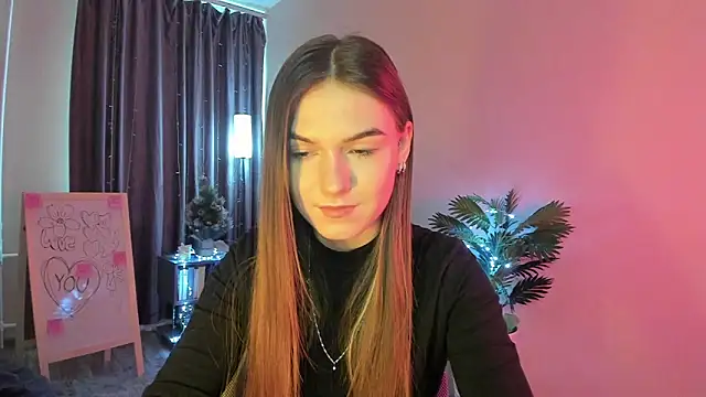 luna lust 212 online show from February 2026 04:24:02 AM