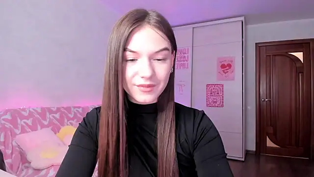 luna lust 212 online show from May 2026 04:20:02 AM