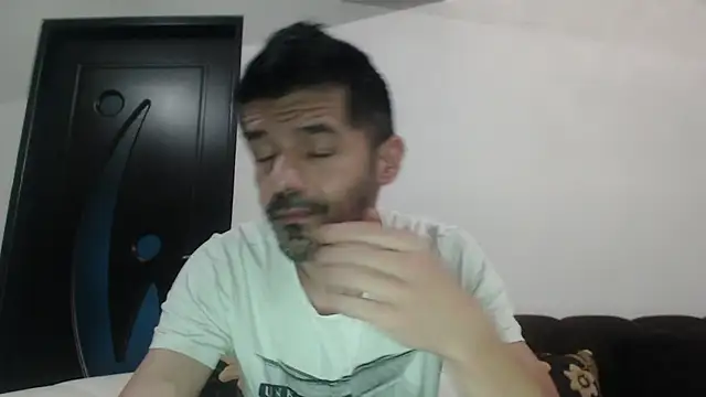 Dale E online show from December 2025 05:53:02 AM