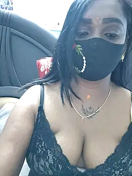 Dharshini98 online show from April 2026 04:47:01 AM