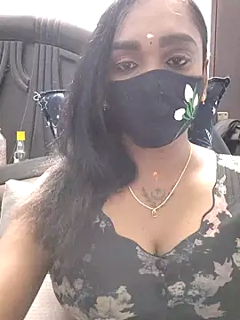 Dharshini98 online show from March 2026 06:58:01 PM