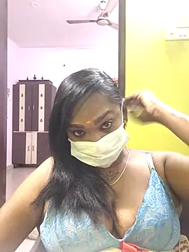 Dharshini98 online show from March 2026 05:10:02 PM