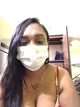 Dharshini98 online show from February 2026 01:16:02 AM