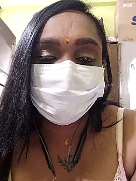 Dharshini98 online show from January 2026 07:48:01 AM