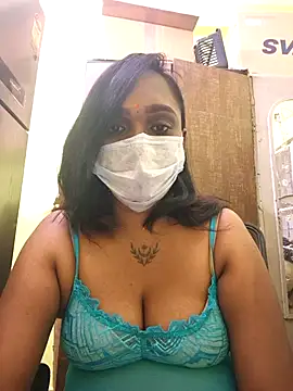 Dharshini98 online show from December 2025 10:52:01 AM