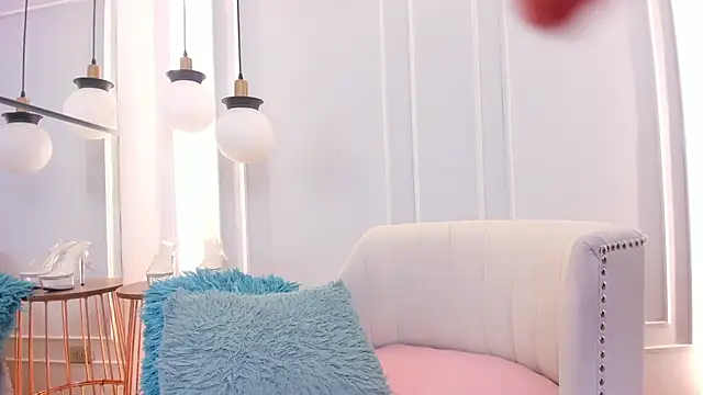 CarolinnaSaenz online show from June 2026 11:31:02 AM