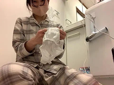 mayumichan13 online show from February 2026 08:18:01 PM