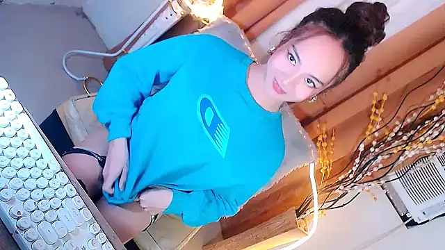 Natasha Sweetx online show from February 2026 12:23:02 PM