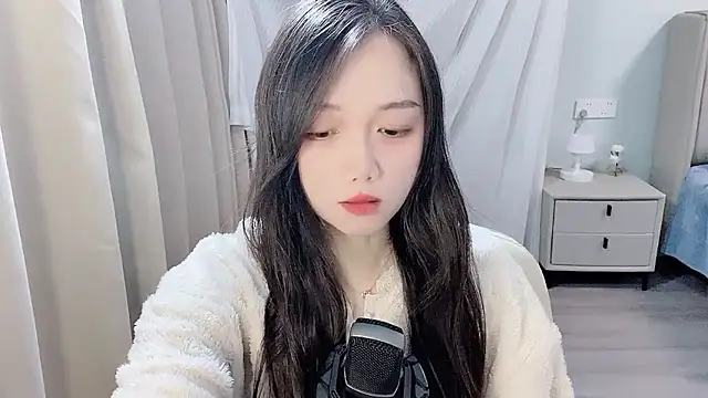 BoiI2u online show from January 2026 02:42:02 PM