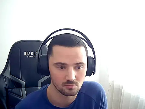 Handsomeboy4you online show from November 2025 01:59:02 PM