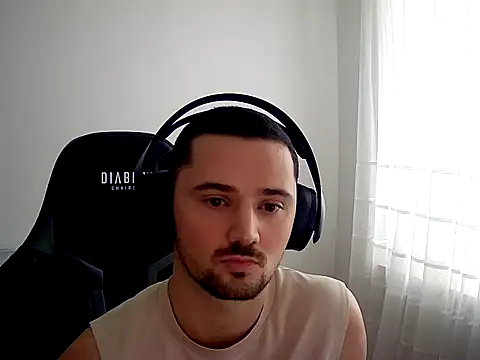 Handsomeboy4you online show from November 2025 08:29:01 AM