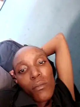 Beverlygurlx6 online show from February 2026 07:41:02 AM