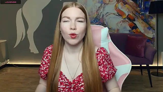 LavetaShiroma online show from December 2025 09:17:01 PM