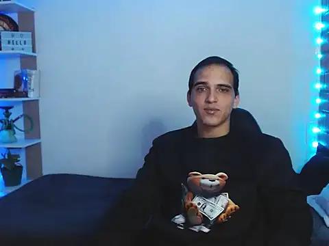 Snapshot of Maax30233 chatting on November 2025 05:17:02 PM Maax30233 online show from November 2025 05:17:02 PM