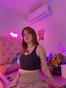 Snapshot of Teenjenn_ chatting on December 2025 12:42:01 AM Teenjenn online show from December 2025 12:42:01 AM