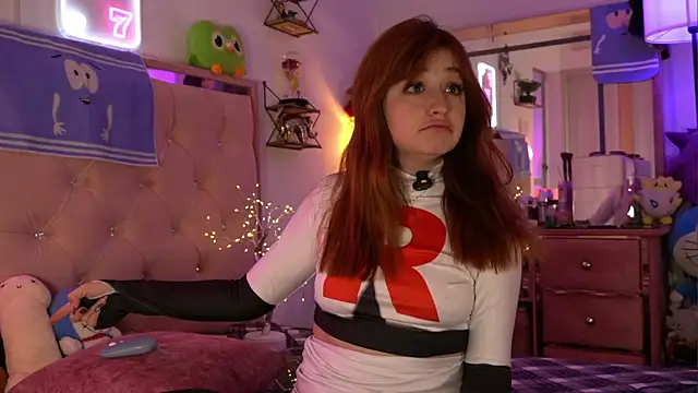 Teenjenn  online show from February 2026 01:36:02 AM