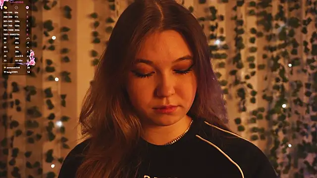 cheeky cherry  online show from December 2025 05:07:02 PM