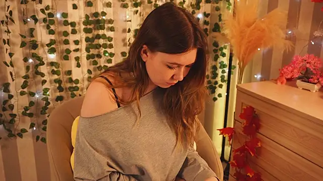 Snapshot of cheeky_cherry_ chatting on November 2025 03:49:02 PM cheeky cherry online show from November 2025 03:49:02 PM