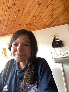 ninffa 18 online show from November 2025 07:29:01 PM