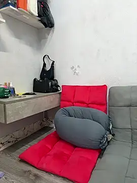 Snapshot of Tina_2k3 chatting on April 2026 06:42:01 AM Tina 2k3 online show from April 2026 06:42:01 AM