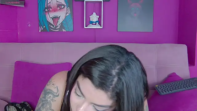 antonella contti  online show from January 2026 07:52:02 PM