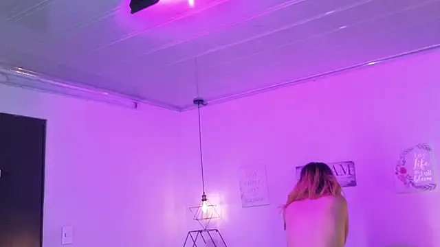 NinaSakura Eup online show from March 2026 12:04:02 PM