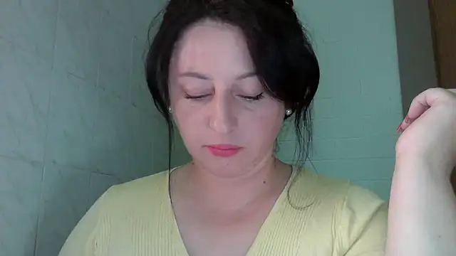 Snapshot of MelinaAx chatting on June 2026 10:09:01 AM MelinaAx online show from June 2026 10:09:01 AM
