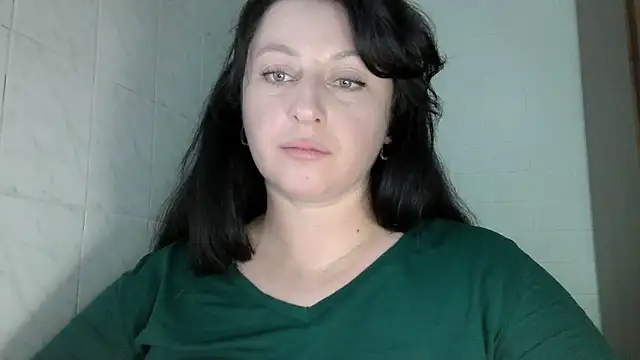 Snapshot of MelinaAx chatting on June 2026 07:52:01 PM MelinaAx online show from June 2026 07:52:01 PM