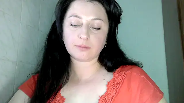 MelinaAx online show from May 2026 07:38:01 PM