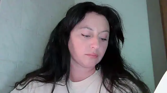Snapshot of MelinaAx chatting on July 2026 07:31:01 PM MelinaAx online show from July 2026 07:31:01 PM