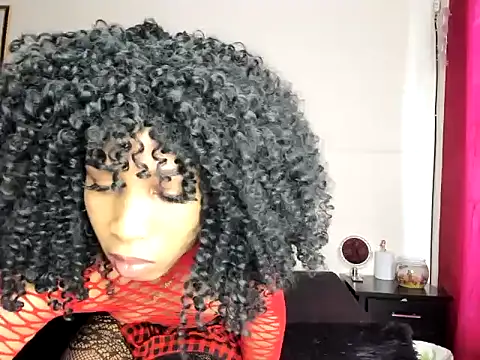 Weendolyn  online show from December 2025 02:27:02 PM