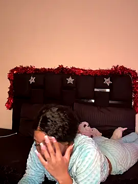 Weendolyn  online show from December 2025 03:00:02 PM