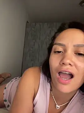 carolsapequinha online show from February 2026 02:43:02 AM