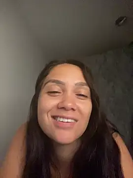 carolsapequinha online show from March 2026 10:15:02 AM