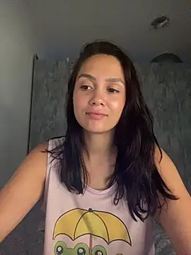 carolsapequinha online show from March 2026 10:54:02 PM