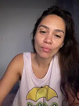 carolsapequinha online show from June 2026 10:59:01 AM