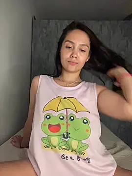 carolsapequinha online show from February 2026 03:22:02 PM