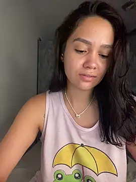 carolsapequinha online show from February 2026 12:13:02 PM