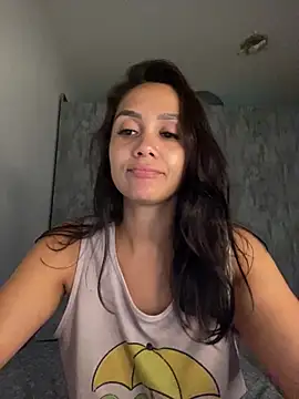 carolsapequinha online show from March 2026 11:12:02 PM