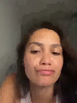 carolsapequinha online show from March 2026 12:35:02 AM