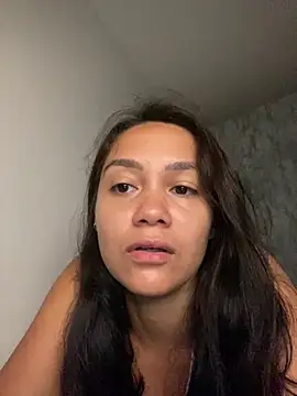 carolsapequinha online show from February 2026 12:18:02 PM